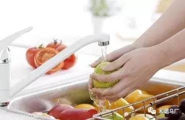 尚德守法，共治共享食品安全——馬廠鎮(zhèn)開展食品安全宣傳周活動聚焦蔬菜零售